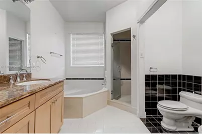 1560 Seagrape Way, Hollywood, FL 33019 - Photo 25