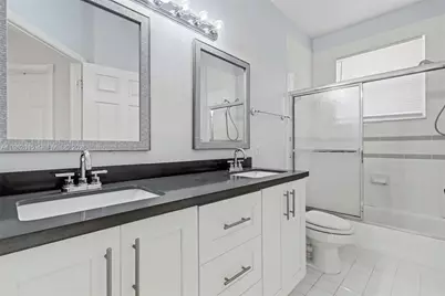 1560 Seagrape Way, Hollywood, FL 33019 - Photo 19