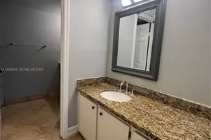 9777 Westview Dr, Coral Springs, FL 33076 - Photo 7