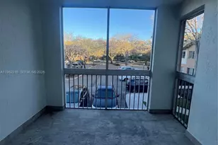 9777 Westview Dr, Coral Springs, FL 33076 - Photo 11