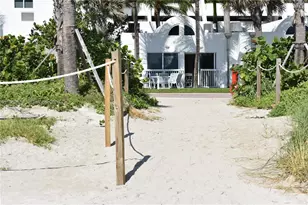 6365 Collins Ave, Miami Beach, FL 33141 - Photo 17