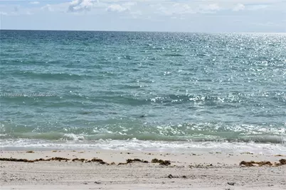 6365 Collins Ave #2106, Miami Beach, FL 33141 - Photo 11