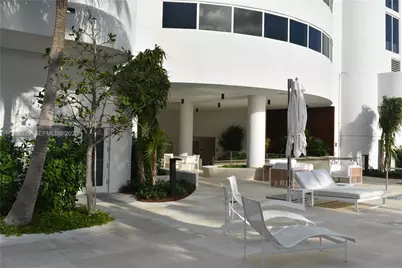 6365 Collins Ave #2106, Miami Beach, FL 33141 - Photo 25