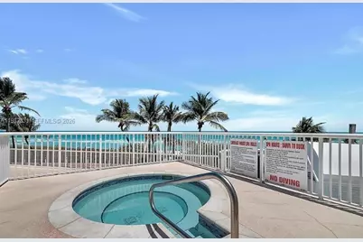 5401 Collins Ave #411, Miami Beach, FL 33140 - Photo 29