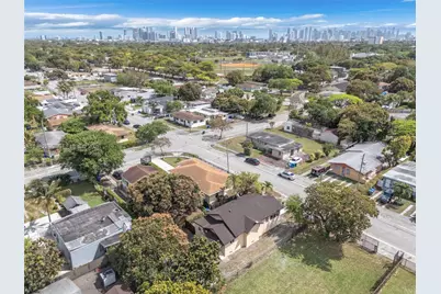 1521 NW 51st St, Miami, FL 33142 - Photo 29