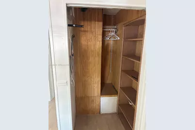 729 NE 2nd Ct, Hallandale Beach, FL 33009 - Photo 19