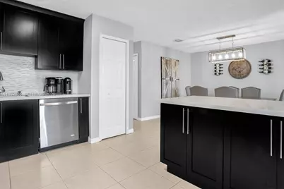 8957 SW 214th St, Cutler Bay, FL 33189 - Photo 17