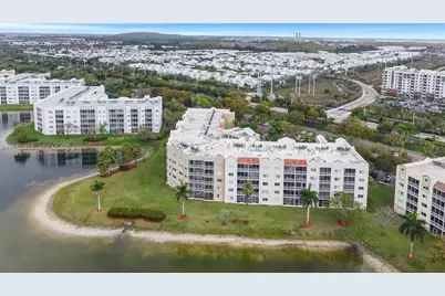 10720 NW 66th St #202, Doral, FL 33178 - Photo 59