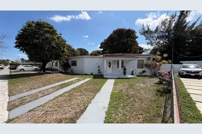 250 E 60th St, Hialeah, FL 33013 - Photo 3