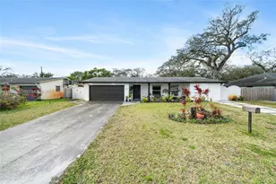 1040 SW 66th Ave, Pembroke Pines, FL 33023 - Photo 1