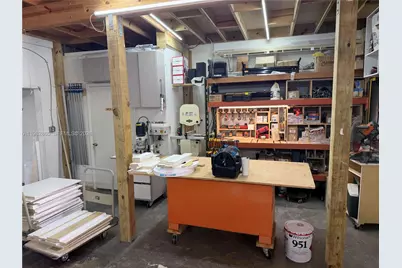 2016 NW 55th Ave, Margate, FL 33063 - Photo 3