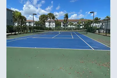 9640 NW 2nd St #5-305, Pembroke Pines, FL 33024 - Photo 31