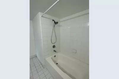 9640 NW 2nd St #5-305, Pembroke Pines, FL 33024 - Photo 9