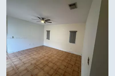 3520 NE 3rd Dr, Homestead, FL 33033 - Photo 7