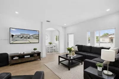 22547 SW 102nd Path, Cutler Bay, FL 33190 - Photo 7