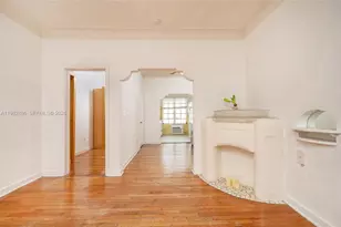 830 Euclid Ave, Miami Beach, FL 33139 - Photo 1