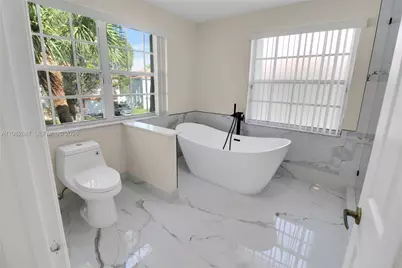 652 NW 133rd Dr, Plantation, FL 33325 - Photo 17