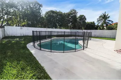 652 NW 133rd Dr, Plantation, FL 33325 - Photo 29