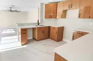 652 NW 133rd Dr, Plantation, FL 33325 - Photo 9