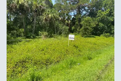 7901 Fort Walton Ave, Fort Pierce, FL 34951 - Photo 3