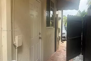 3482 SW 152nd Pl, Miami, FL 33185 - Photo 3