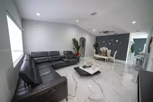 16334 SW 57th St, Miami, FL 33193 - Photo 11