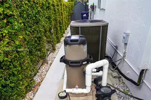 16334 SW 57th St, Miami, FL 33193 - Photo 33