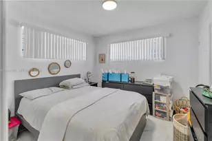 250 NW 34th Ave, Miami, FL 33125 - Photo 15