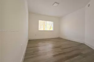 2564 Centergate Dr, Miramar, FL 33025 - Photo 7