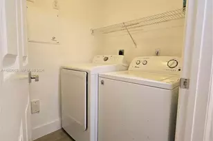 2564 Centergate Dr, Miramar, FL 33025 - Photo 15