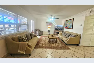 180 NE 12th Ave #10E, Hallandale Beach, FL 33009 - Photo 7