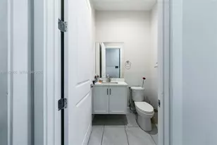 4315 NW 81st Ct, Doral, FL 33166 - Photo 15