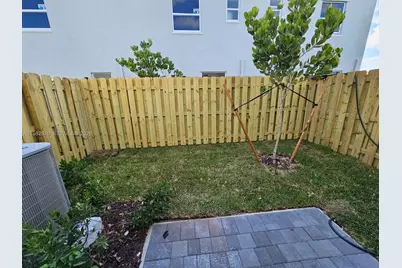 1148 SE 2nd St, Florida City, FL 33034 - Photo 27