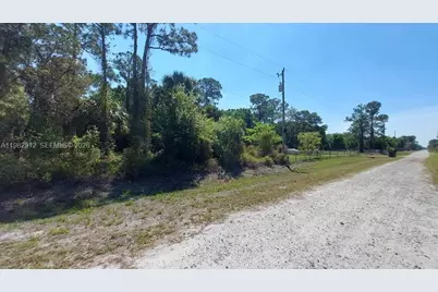 165 N Sendero St, Clewiston, FL 33440 - Photo 5
