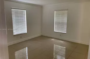 4210 NW 21st St, Lauderhill, FL 33313 - Photo 9