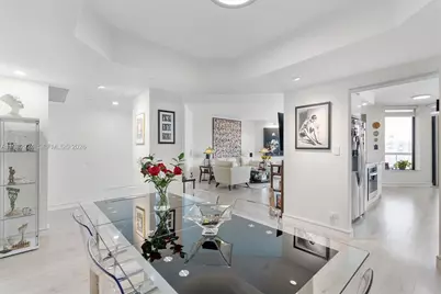 20191 E Country Club Dr #1903, Aventura, FL 33180 - Photo 9