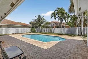 1583 NW 182nd Way, Pembroke Pines, FL 33029 - Photo 35