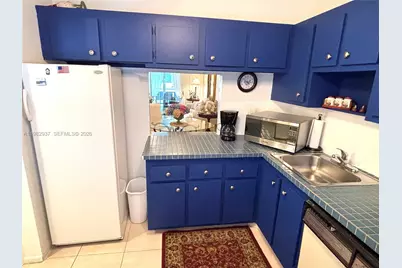 601 NW 80th Ave #207, Margate, FL 33063 - Photo 9