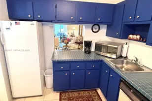 601 NW 80th Ave, Margate, FL 33063 - Photo 9