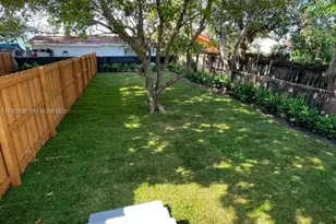 3161 NW 31st St, Miami, FL 33142 - Photo 9