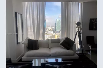 151 SE 1 St #PH 10, Miami, FL 33131 - Photo 15