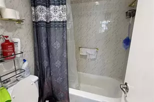 500 Bayview Dr, Sunny Isles Beach, FL 33160 - Photo 35