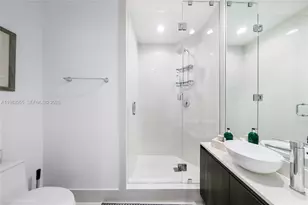 480 NE 31st St, Miami, FL 33137 - Photo 13