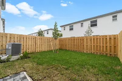 16281 SW 292nd St, Homestead, FL 33033 - Photo 13