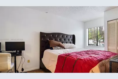 11524 Terra Bella Blvd, Plantation, FL 33325 - Photo 21