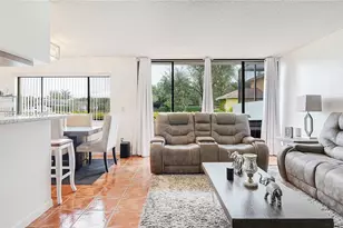 11524 Terra Bella Blvd, Plantation, FL 33325 - Photo 3