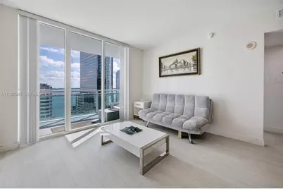 951 Brickell Ave #1806, Miami, FL 33131 - Photo 11