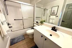 7647 Southampton Terrace, Tamarac, FL 33321 - Photo 23