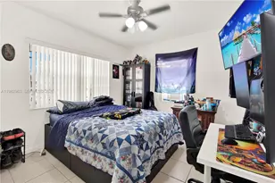 560 NW 57th Ct, Miami, FL 33126 - Photo 7