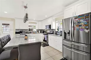 560 NW 57th Ct, Miami, FL 33126 - Photo 13